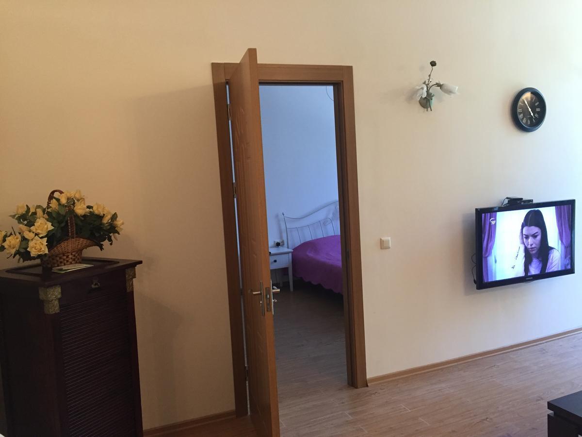 R And B Hotel Borjomi Exterior photo